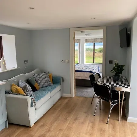 The Old Coach House, Sea View