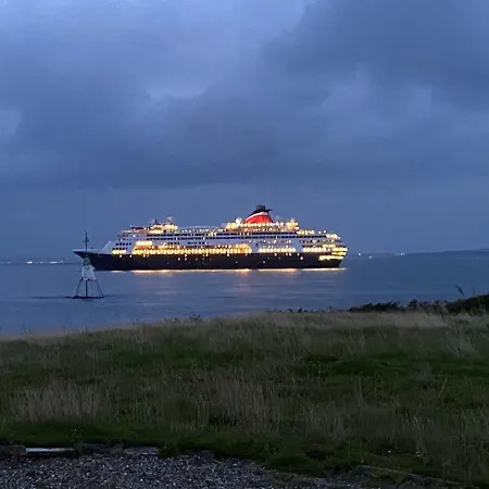 The House, Sea View * 格林卡斯尔