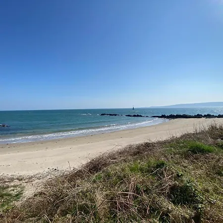 The Old Coach House, Sea View *