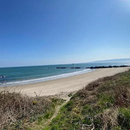 The Old Coach House, Sea View Apartment Greencastle (Donegal)