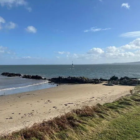 The House, Sea View Greencastle (Donegal)