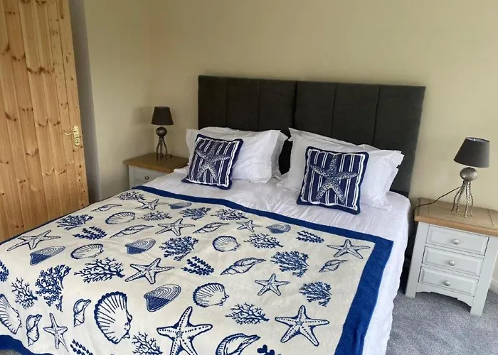 The House, Sea View * Greencastle (Donegal)