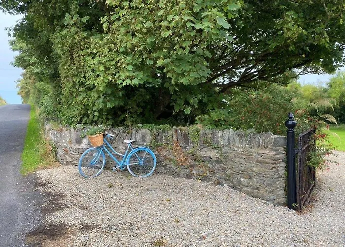 The House, Sea View *